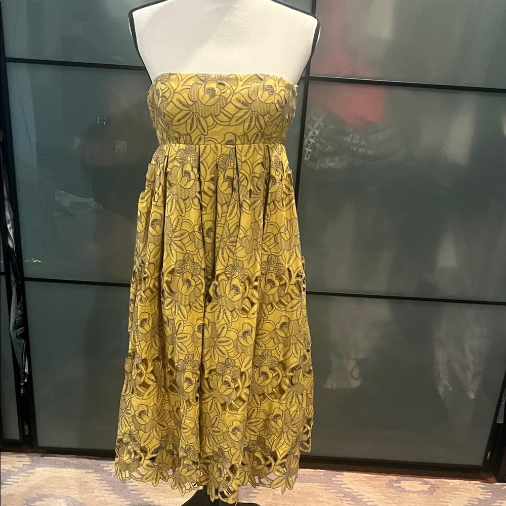 Tibi Strapless Yellow Floral Dress NWOT sz 4
